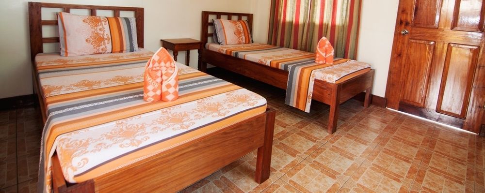 Inngo Tourist Inn El Nido Exteriör bild