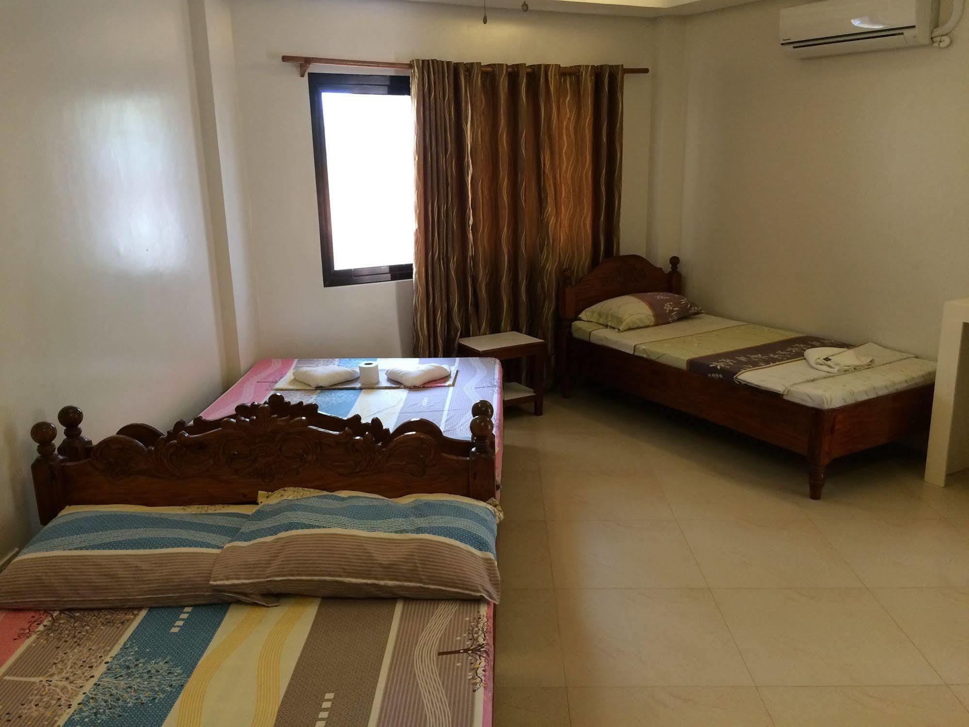 Inngo Tourist Inn El Nido Exteriör bild